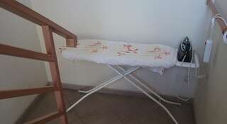 Гостиница Guest House Tatiana Геленджик Двухместный номер с 2 отдельными кроватями + дополнительной кроватью-8